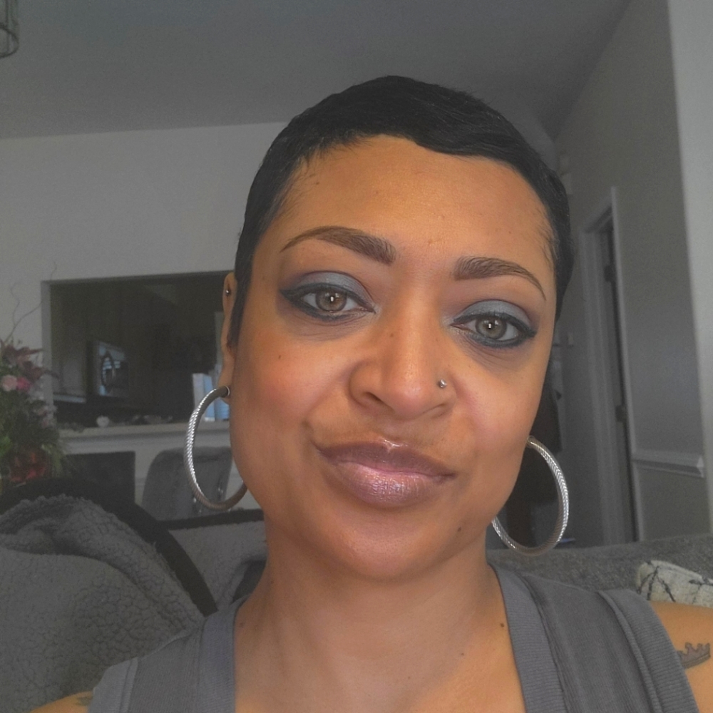 Meet your Posher, Marisha